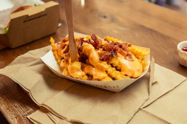 Frites bacon cheddar