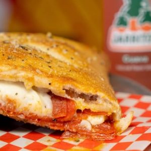 Calzone chèvre miel